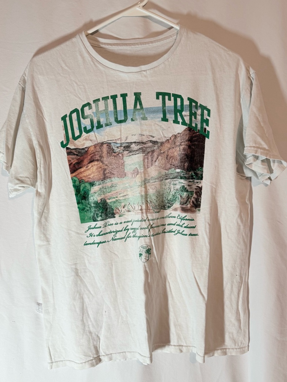 Joshua Tree Graphic T Shirt Cream Green Desert Landscape National Park Style Tee